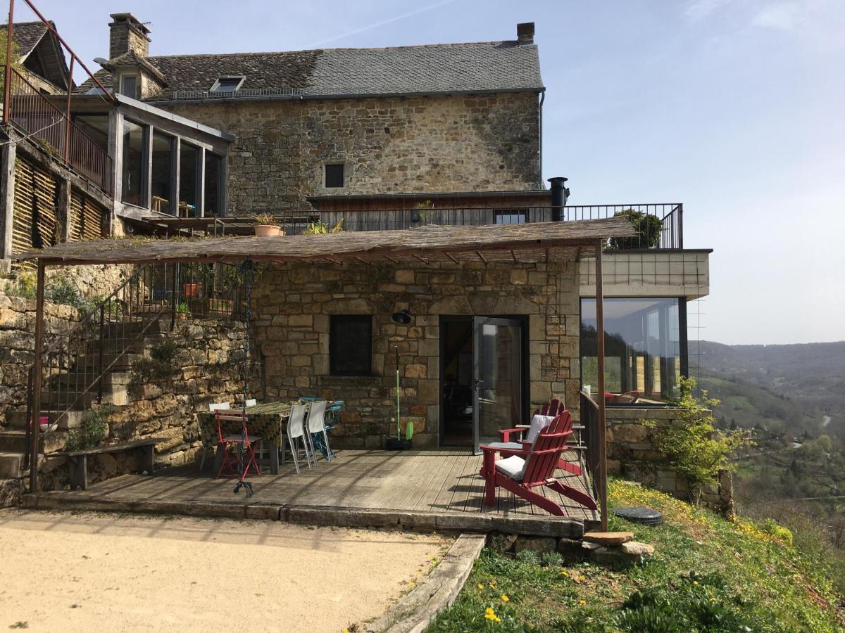 Gite Libertalia Salles-la-Source Buitenkant foto