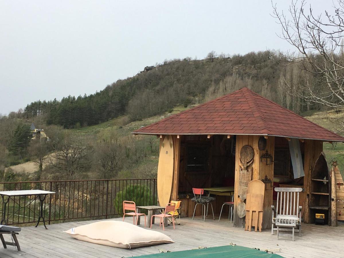 Gite Libertalia Salles-la-Source Buitenkant foto