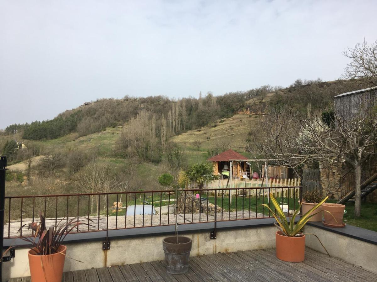 Gite Libertalia Salles-la-Source Buitenkant foto